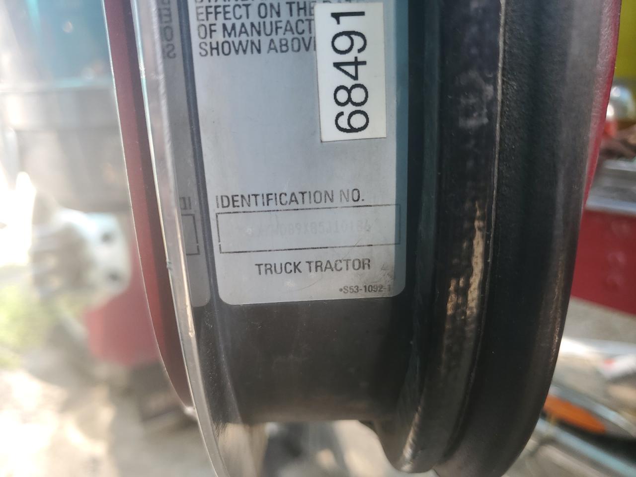 Lot #3287802093 2005 KENWORTH W900