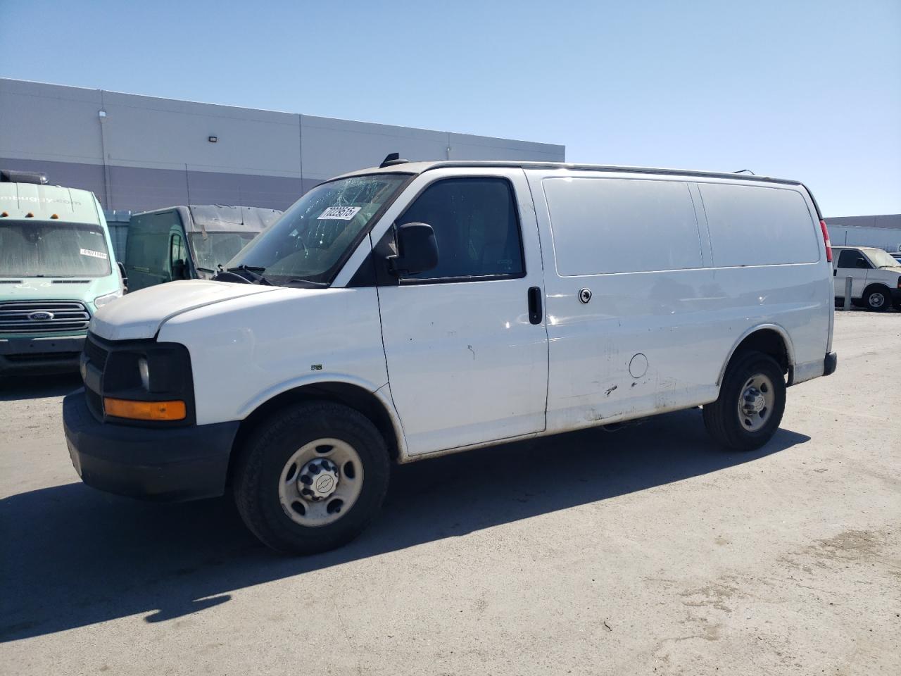 Lot #3234763427 2016 CHEVROLET EXPRESS G2