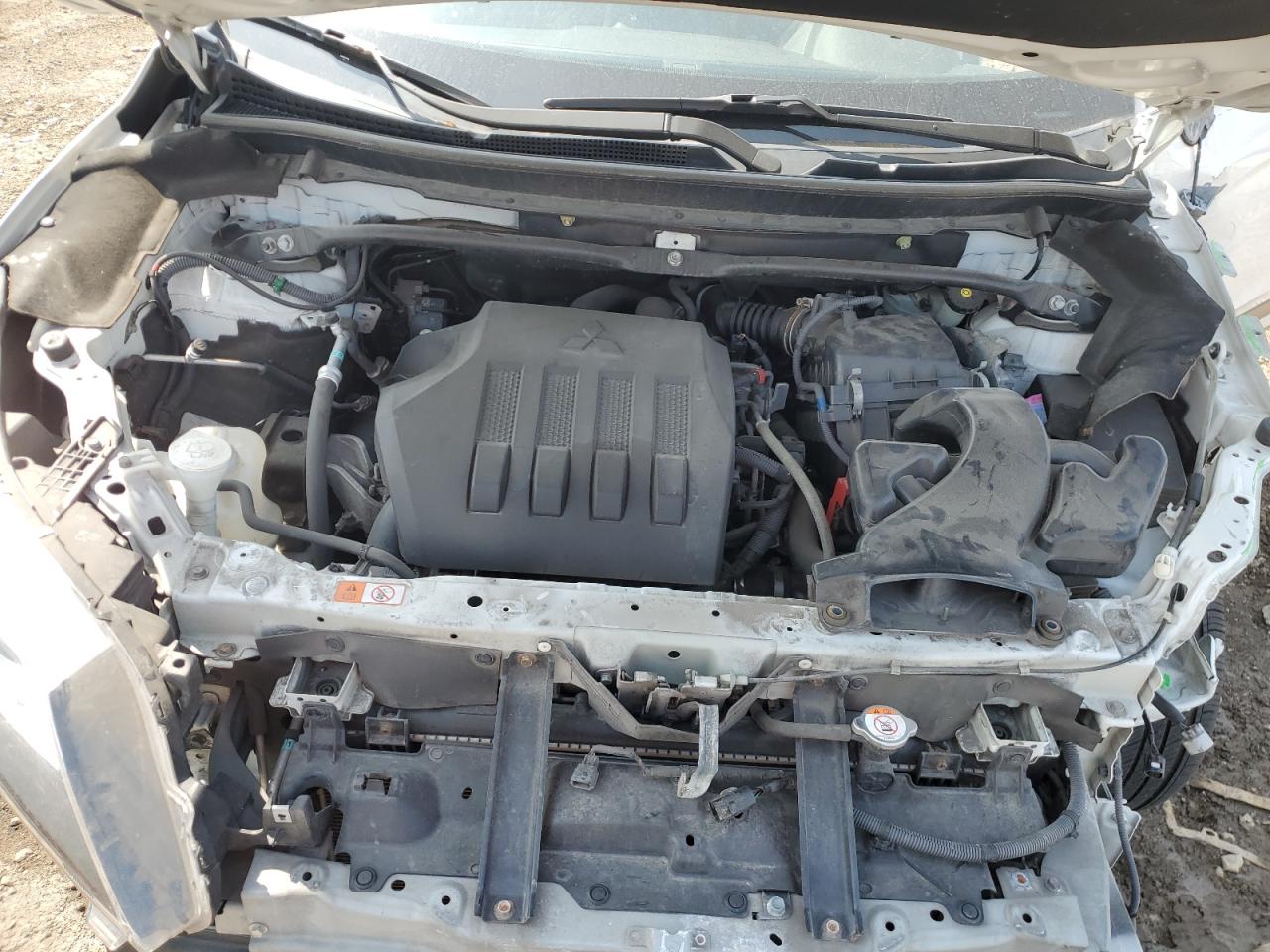 MITSUBISHI ECLIPSE SE