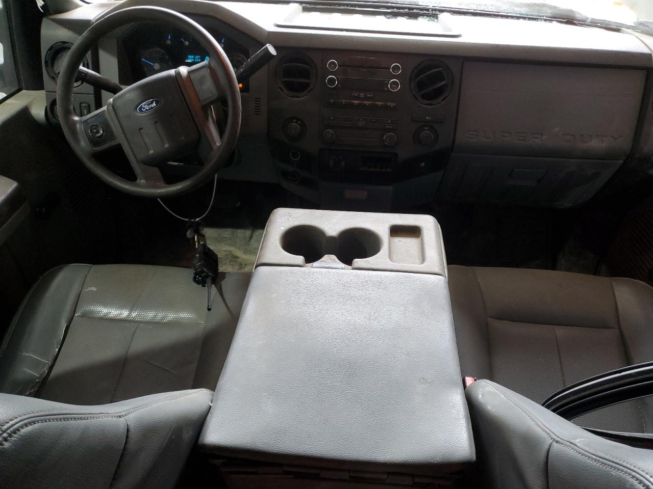 FORD F-250 SUPER DUTY