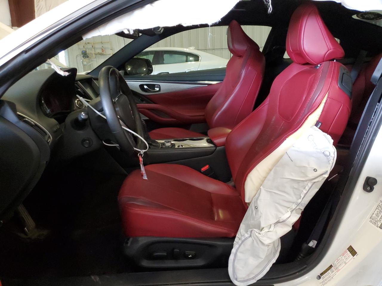 INFINITI Q60 RED SPORT 400