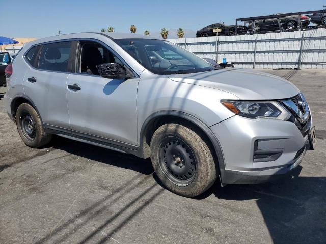 2017 NISSAN ROGUE S KNMAT2MT1HP553688