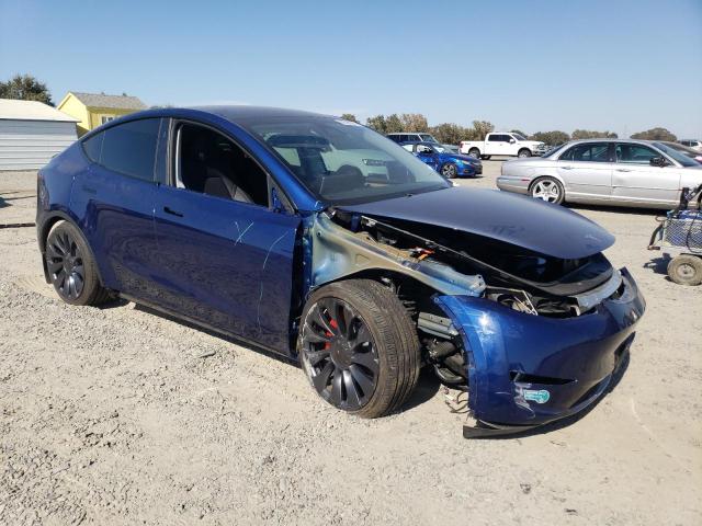 2025 TESLA MODEL Y 7SAYGDEF3SF260614