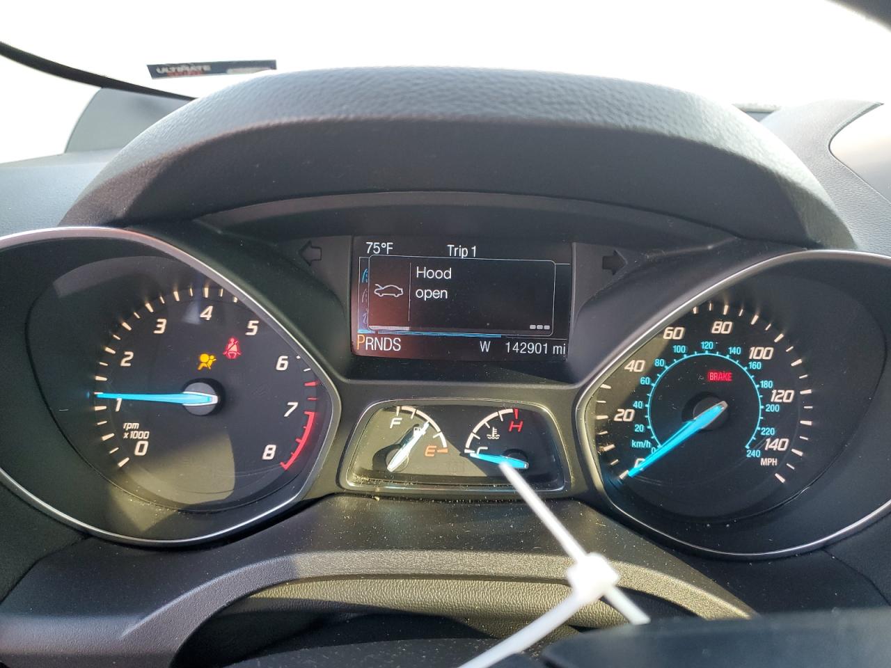 FORD ESCAPE TITANIUM