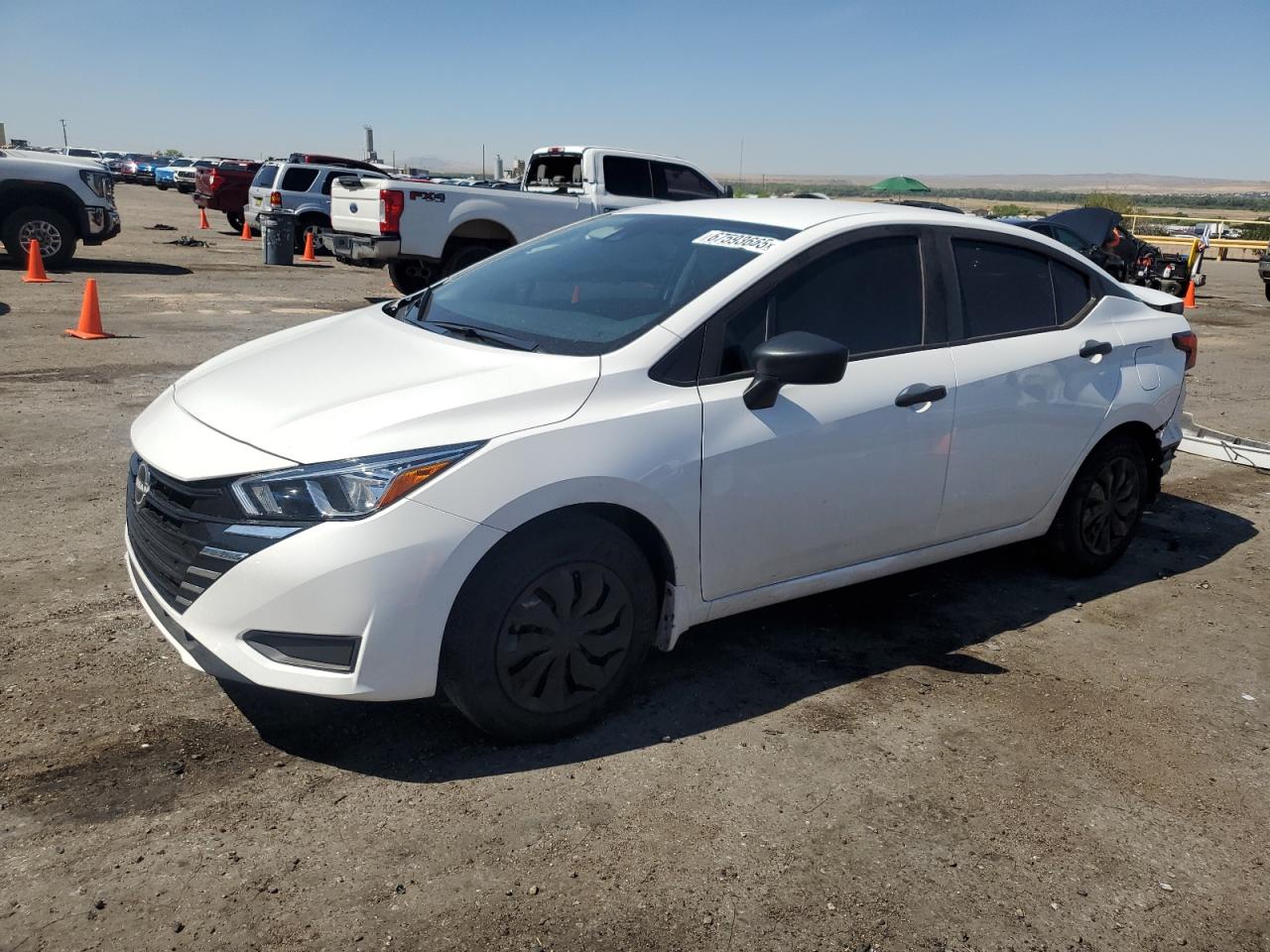 NISSAN VERSA S