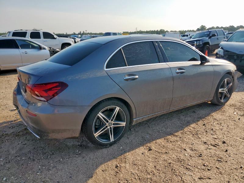 2021 MERCEDES-BENZ A 220 W1K3G4EB4MJ255394