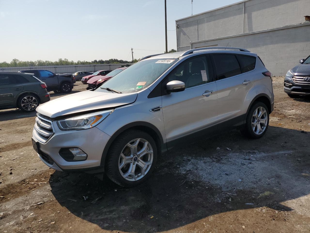 FORD ESCAPE TITANIUM