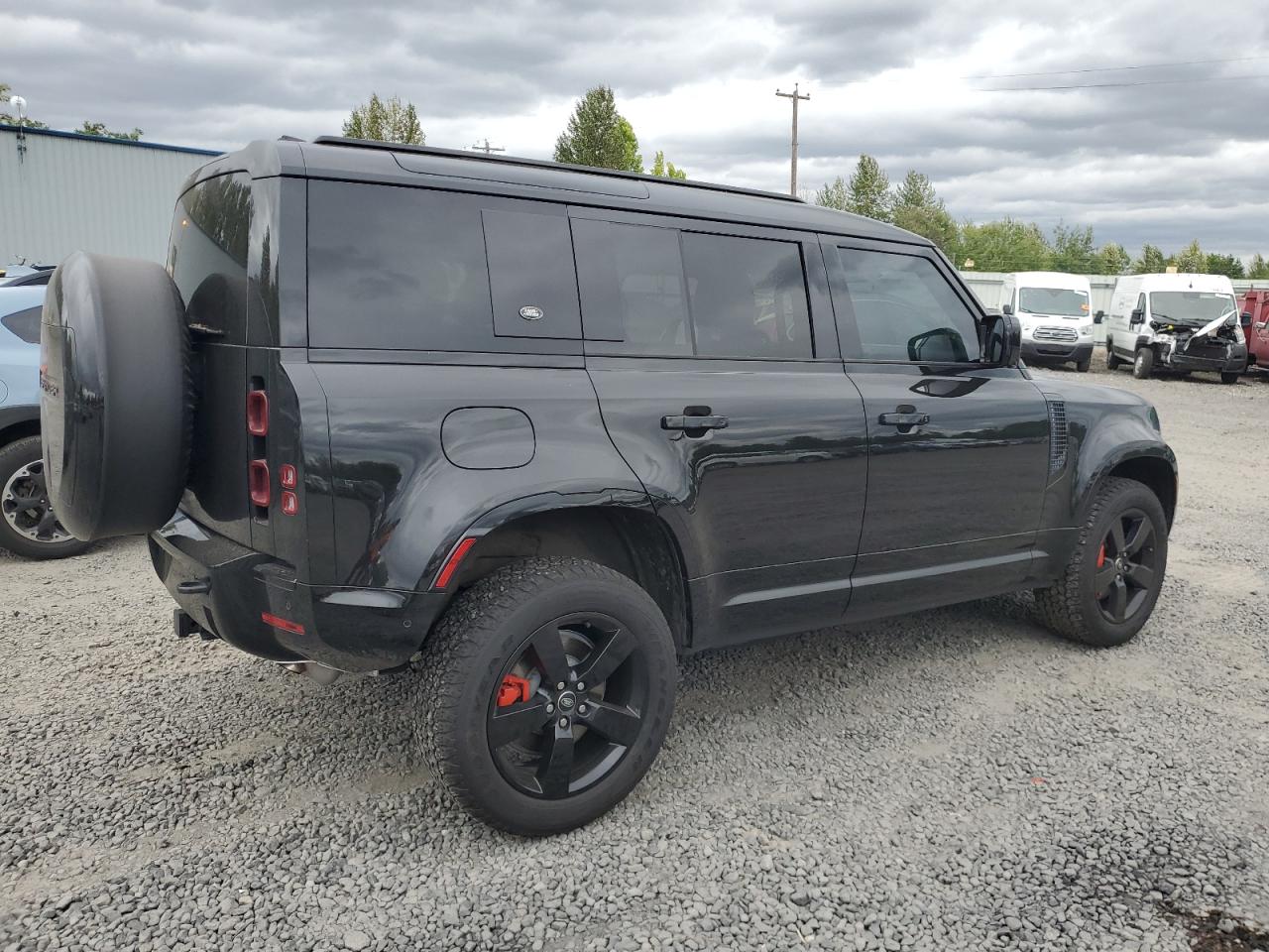 LAND ROVER DEFENDER 110 X-DYNAMIC SE