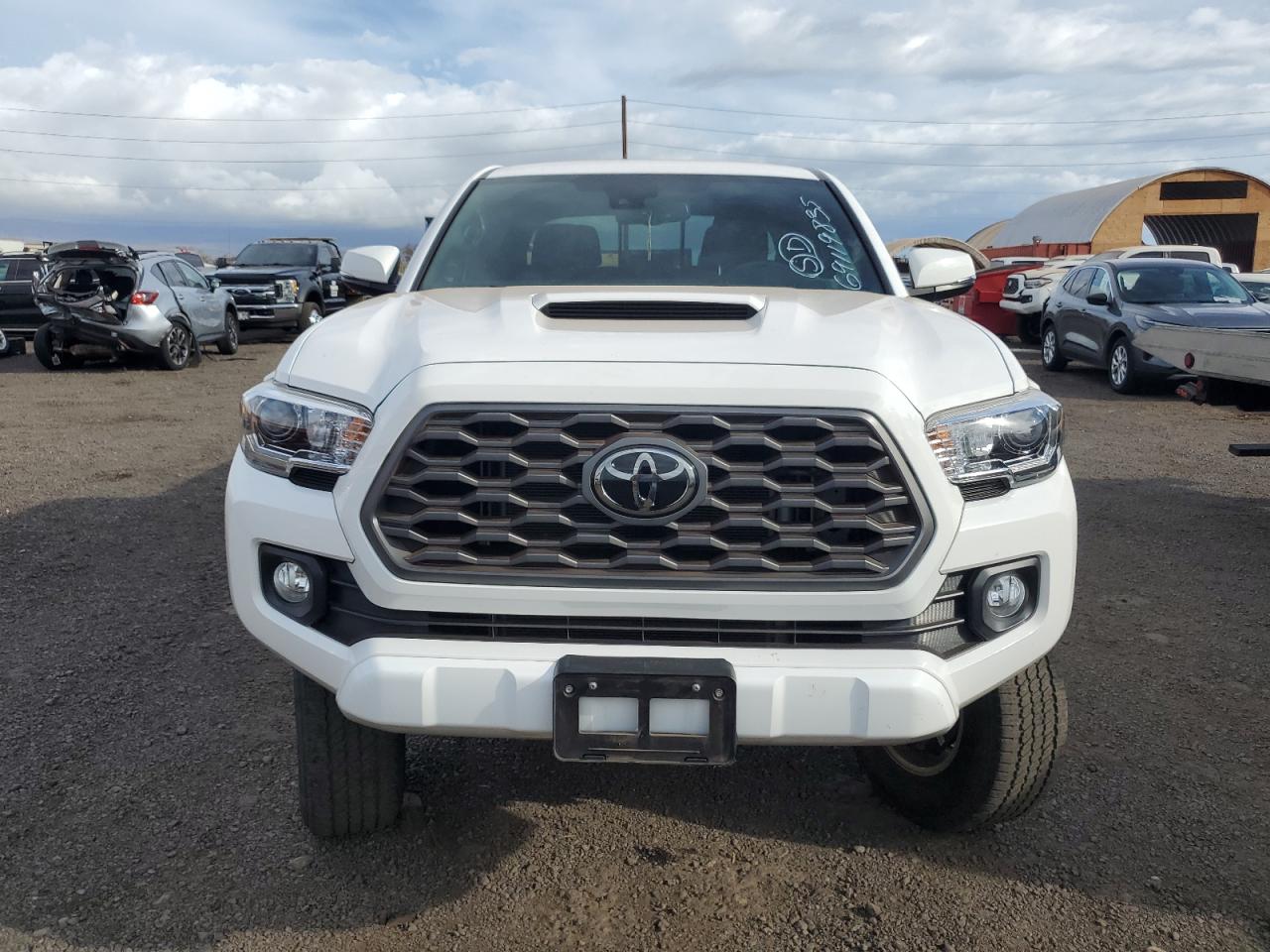 TOYOTA TACOMA DOUBLE CAB