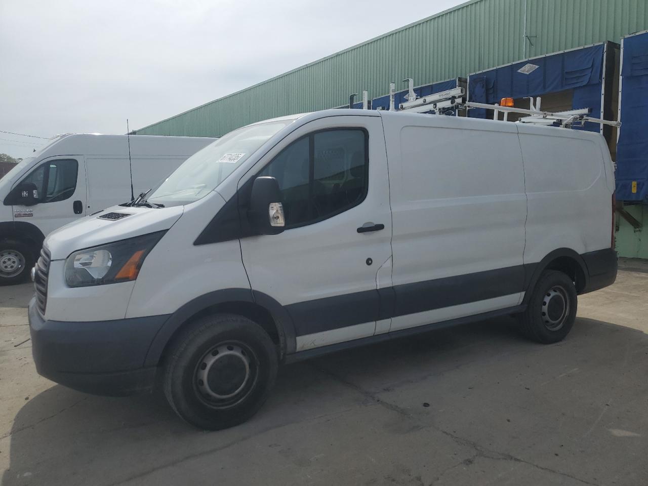 FORD TRANSIT T-250