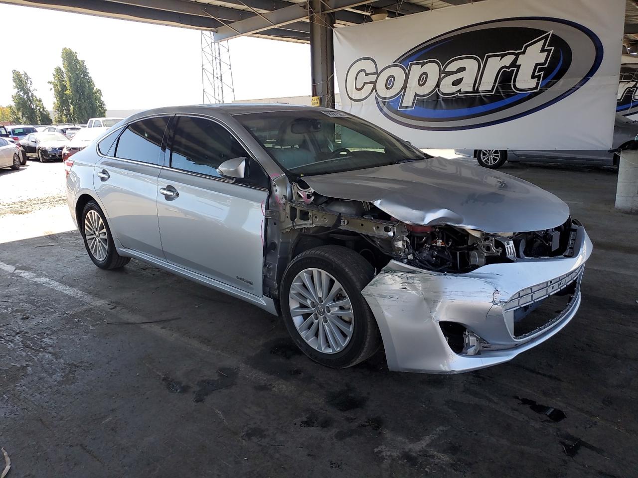 TOYOTA AVALON HYBRID