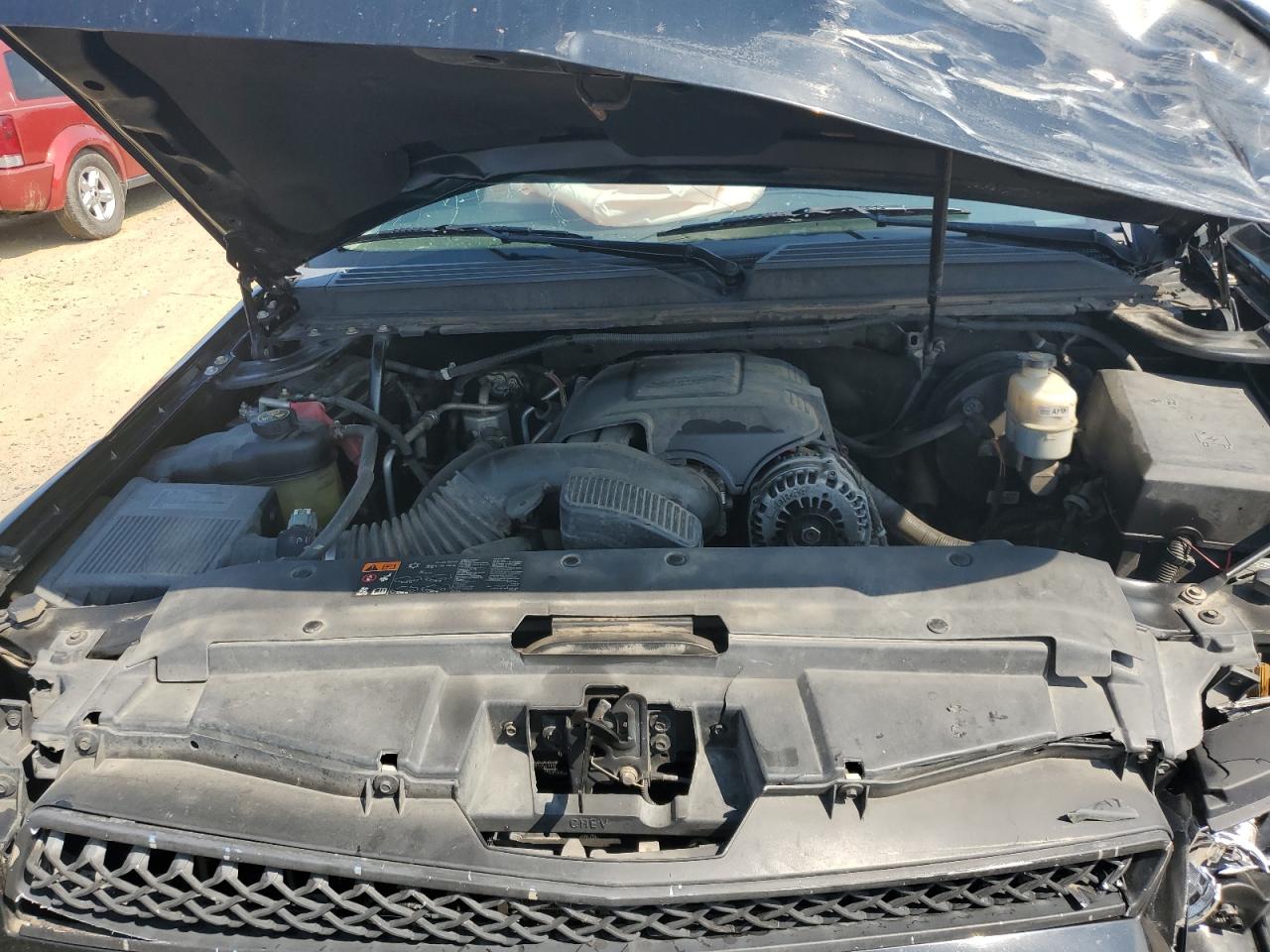 CHEVROLET TAHOE C1500 LTZ