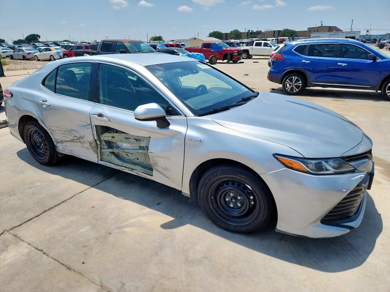 2020 TOYOTA CAMRY LE - 4T1C31AKXLU018881