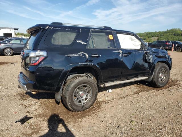 2018 TOYOTA 4RUNNER SR JTEBU5JR3J5550302