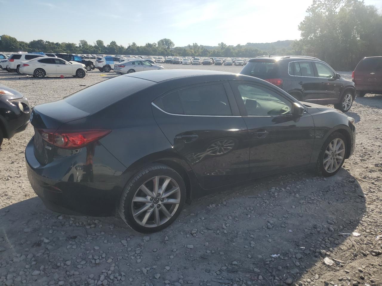 MAZDA 3 TOURING