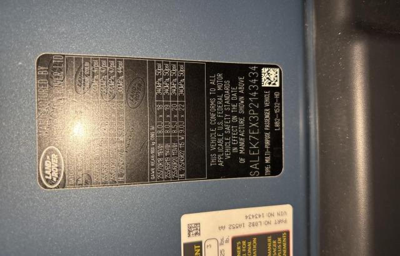 LAND ROVER DEFENDER 110