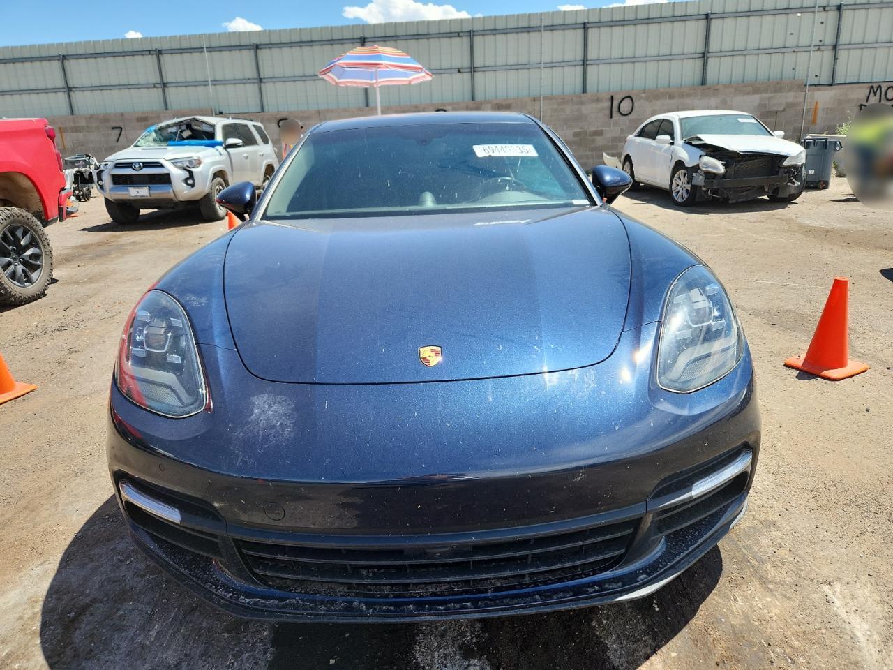 PORSCHE PANAMERA BASE