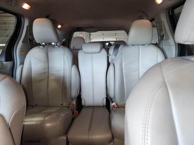 2011 TOYOTA SIENNA XLE - 5TDYK3DC7BS067374