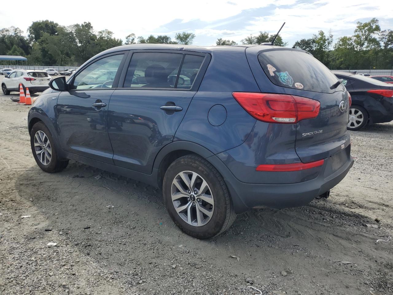 KIA SPORTAGE LX