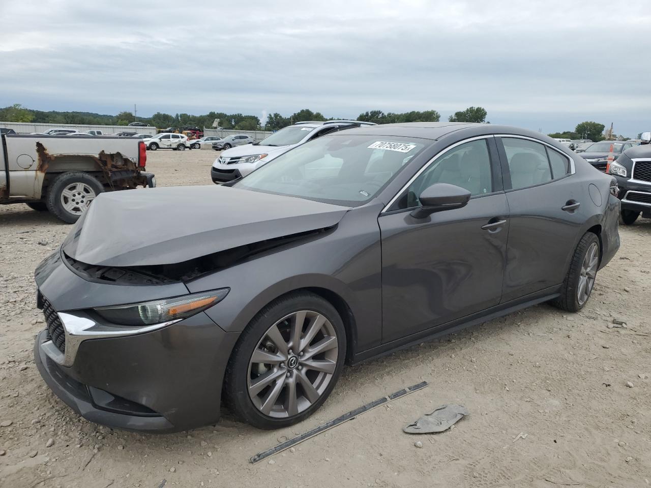 Lot #3284401731 2019 MAZDA 3 PREMIUM