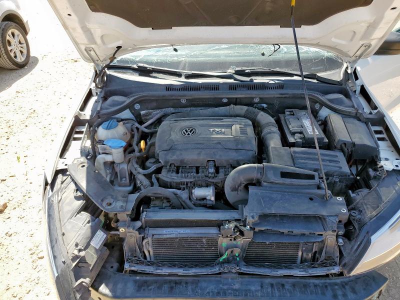2016 VOLKSWAGEN JETTA SPOR 3VWD17AJ3GM402369