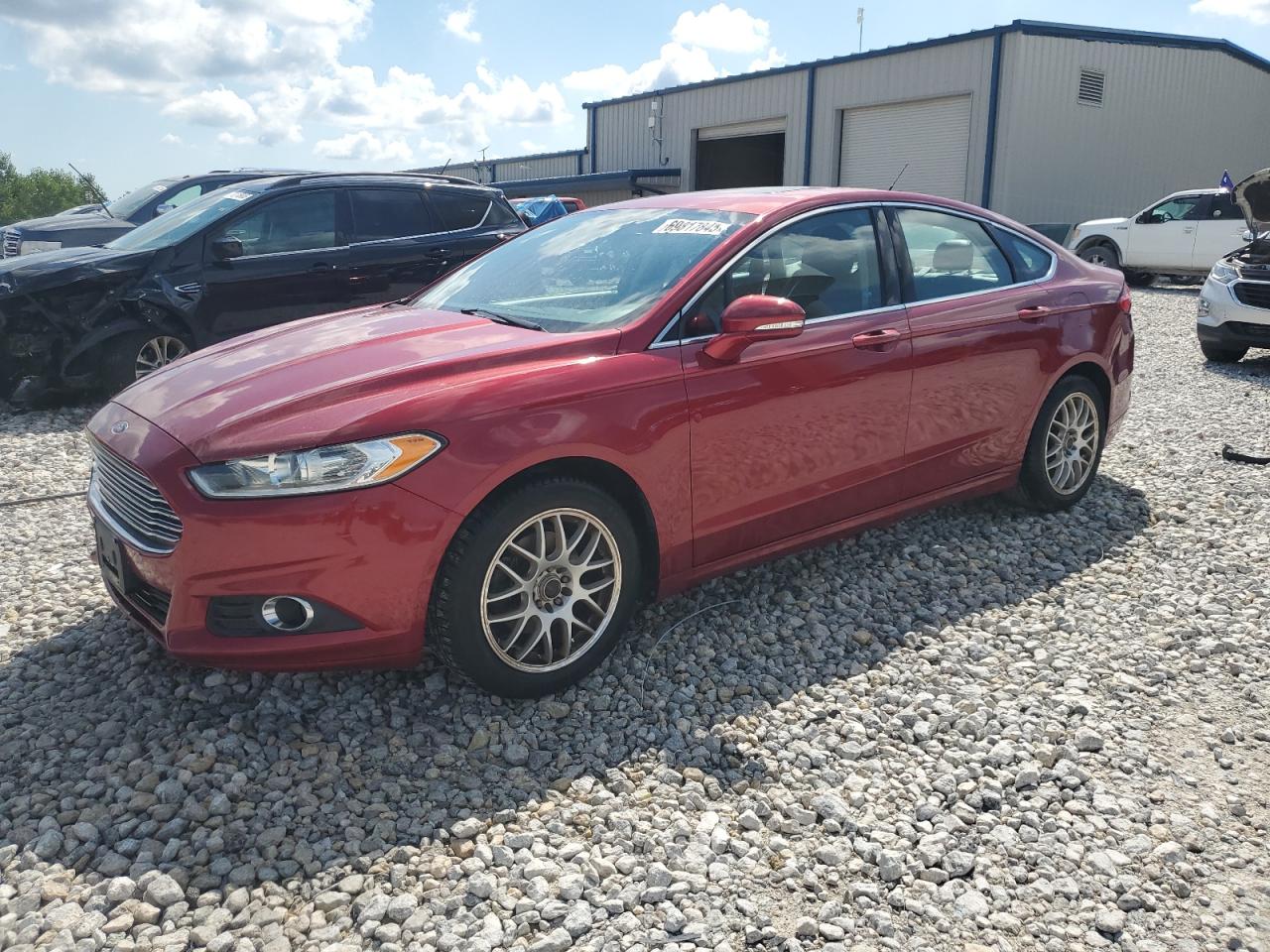 FORD FUSION SE