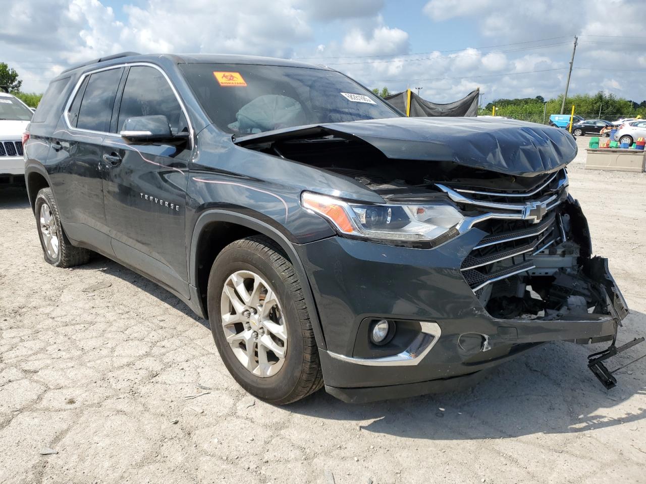 CHEVROLET TRAVERSE LT