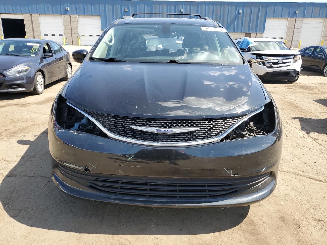 CHRYSLER VOYAGER LXI