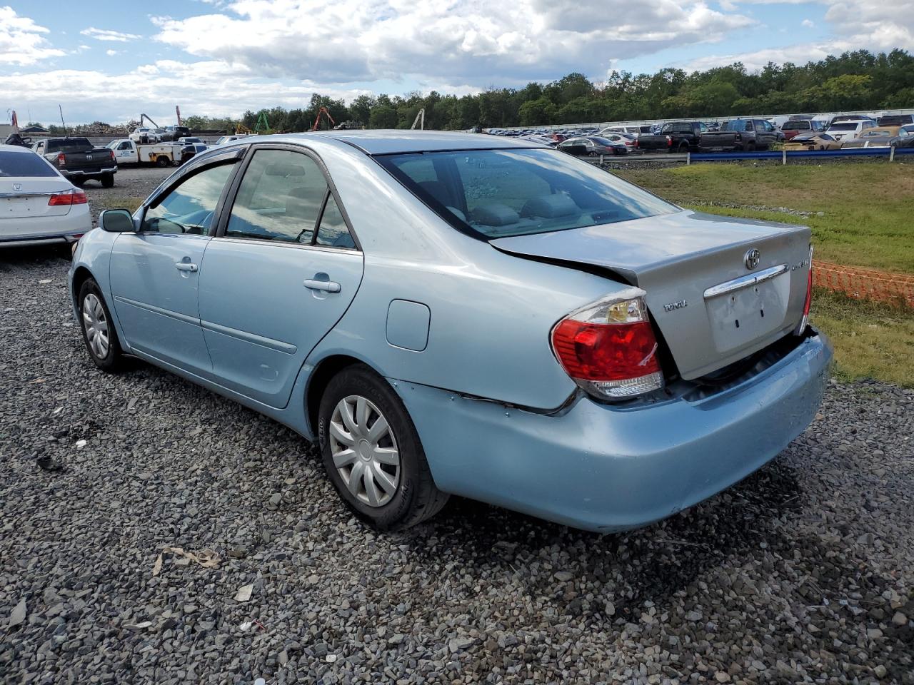 Lot #3232361885 2005 TOYOTA CAMRY LE