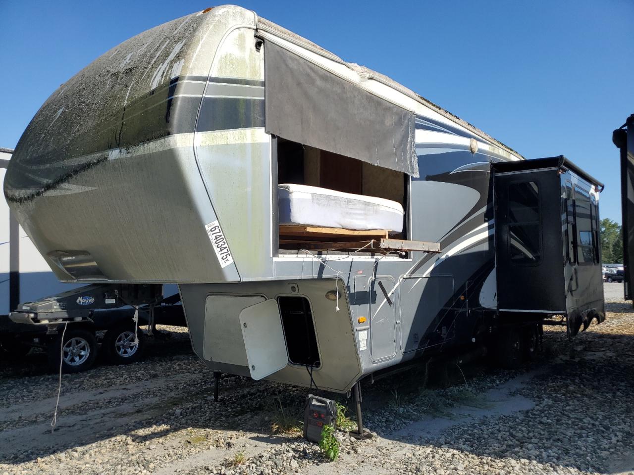 Lot #3283868438 2011 KEYSTONE BIG SKY