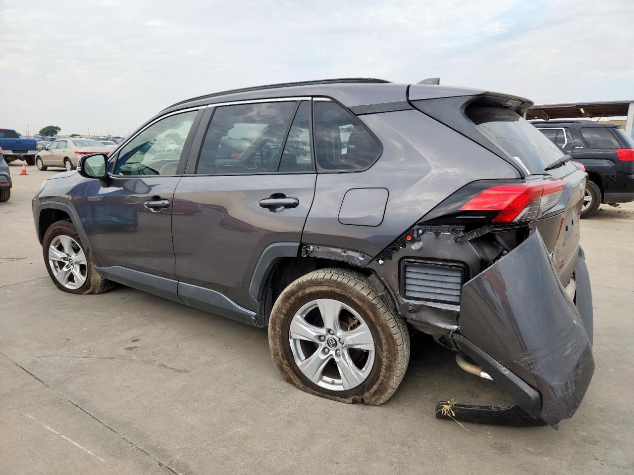 TOYOTA RAV4 XLE