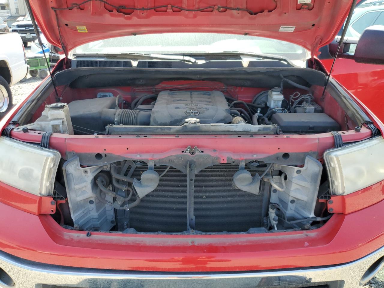 TOYOTA TUNDRA DOUBLE CAB SR5