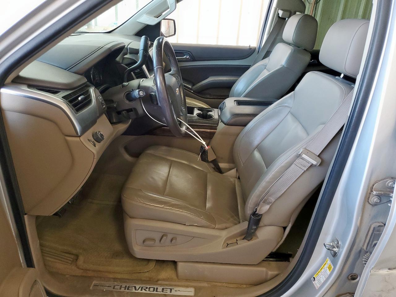 CHEVROLET TAHOE C1500 LT