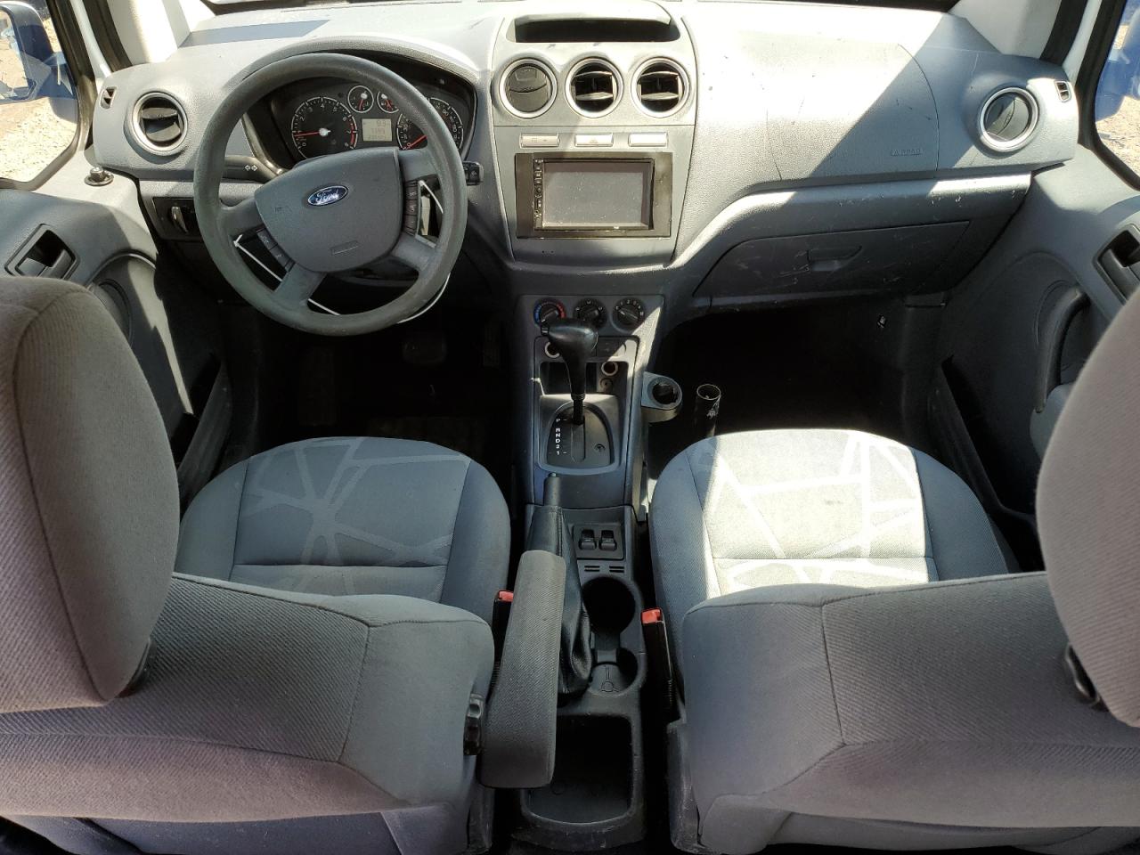 FORD TRANSIT CONNECT XLT PREMIUM