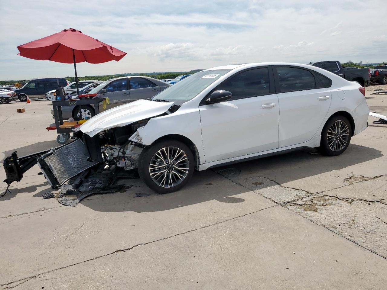 KIA FORTE GT LINE