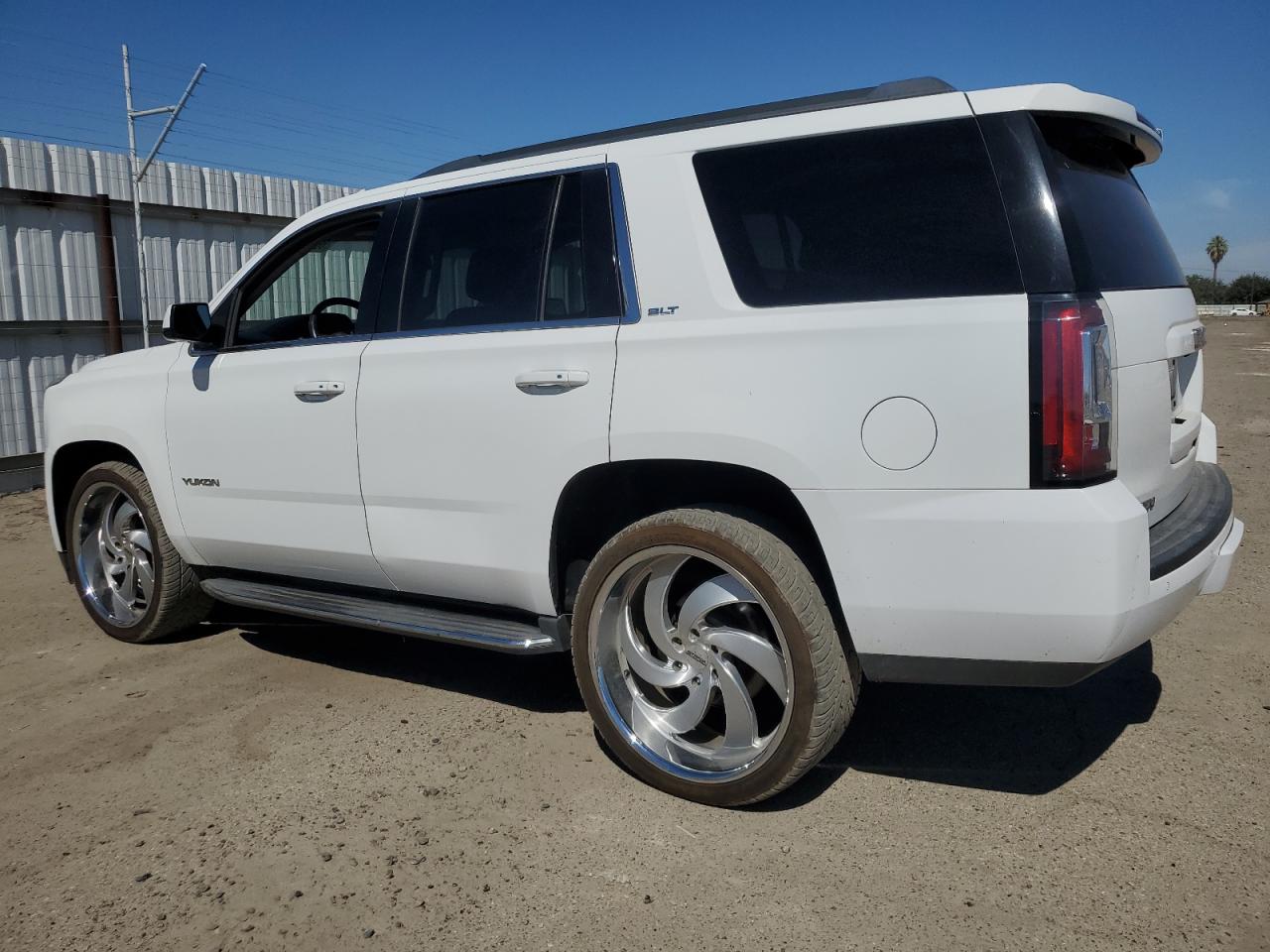 GMC YUKON SLT