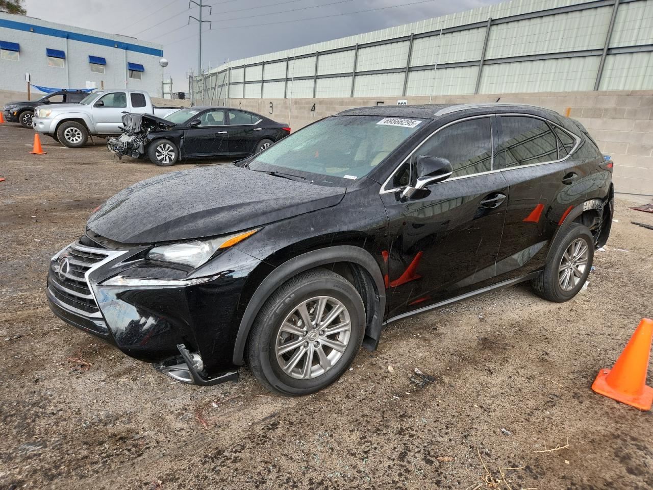 LEXUS NX 200T BASE