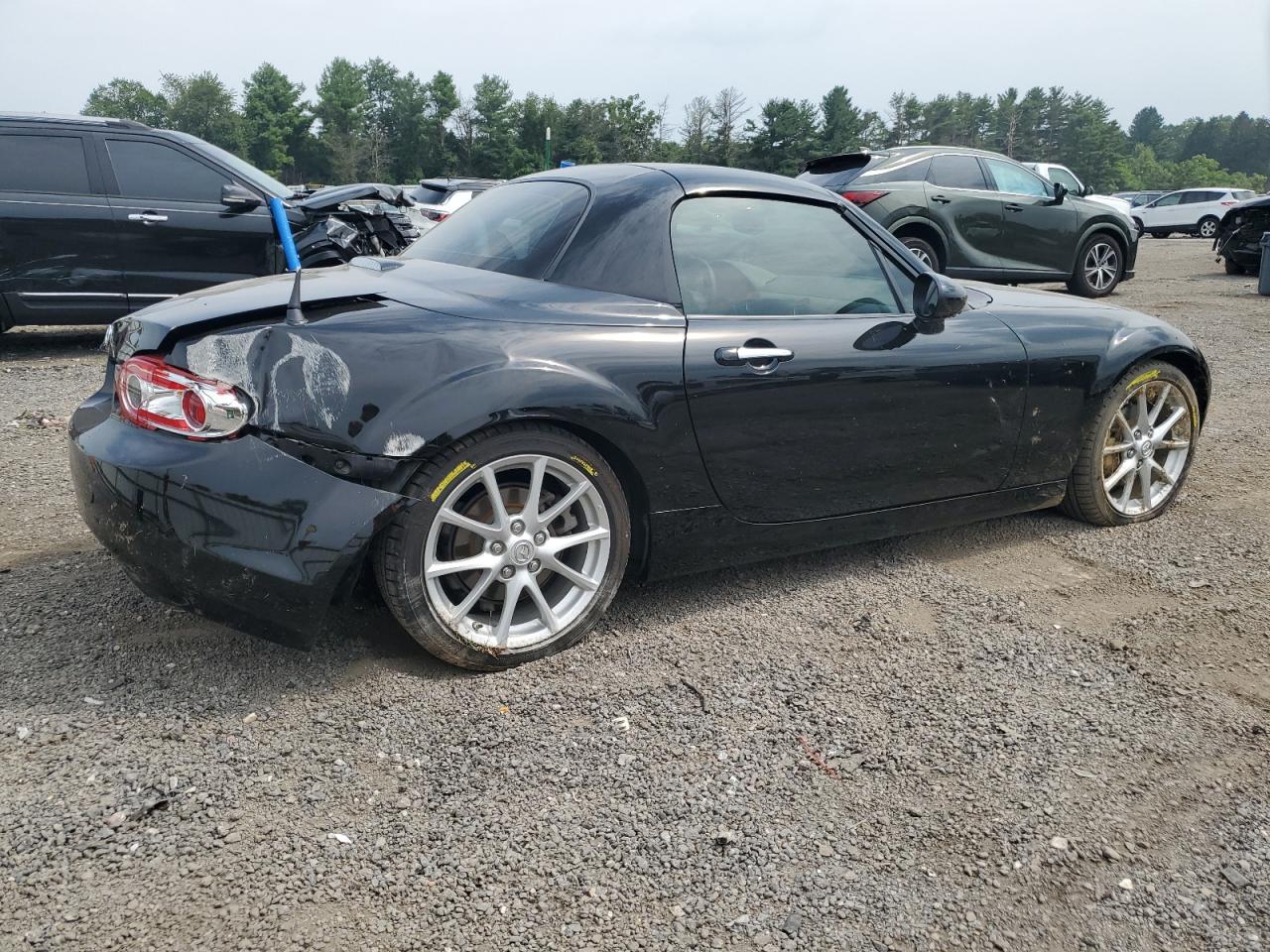 MAZDA MX-5 MIATA