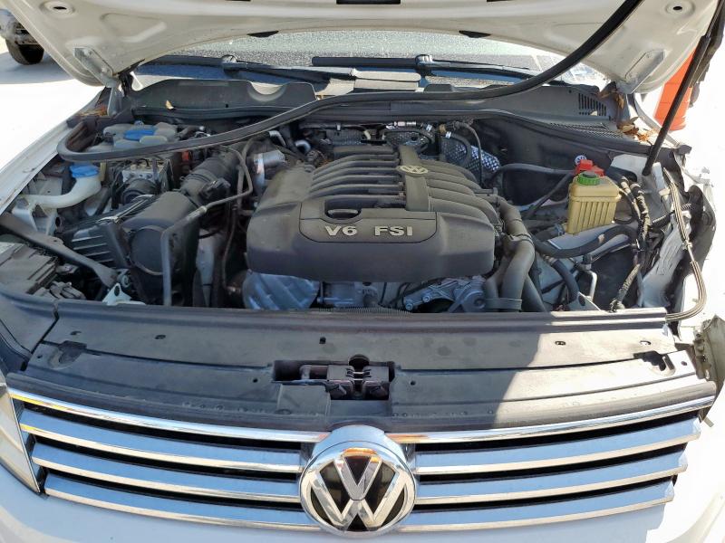 2016 VOLKSWAGEN TOUAREG SP WVGEF9BP0GD003465