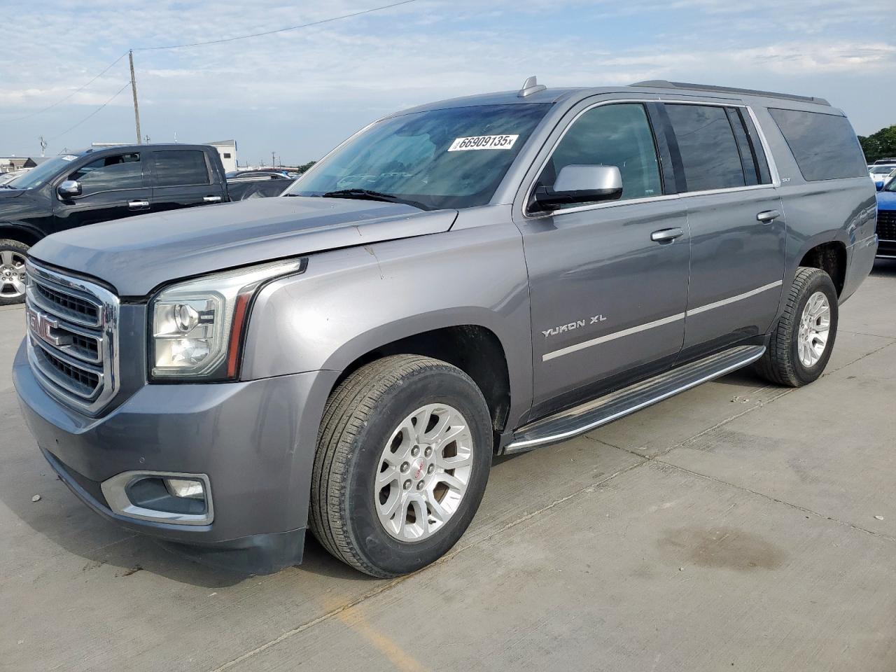 GMC YUKON C1500 SLT