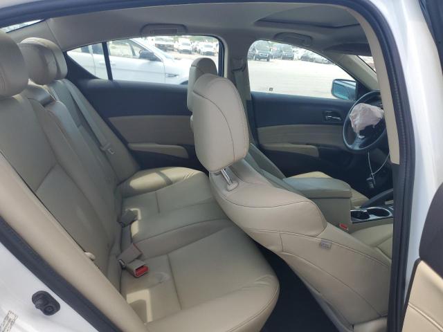 2018 ACURA ILX BASE W 19UDE2F38JA008182
