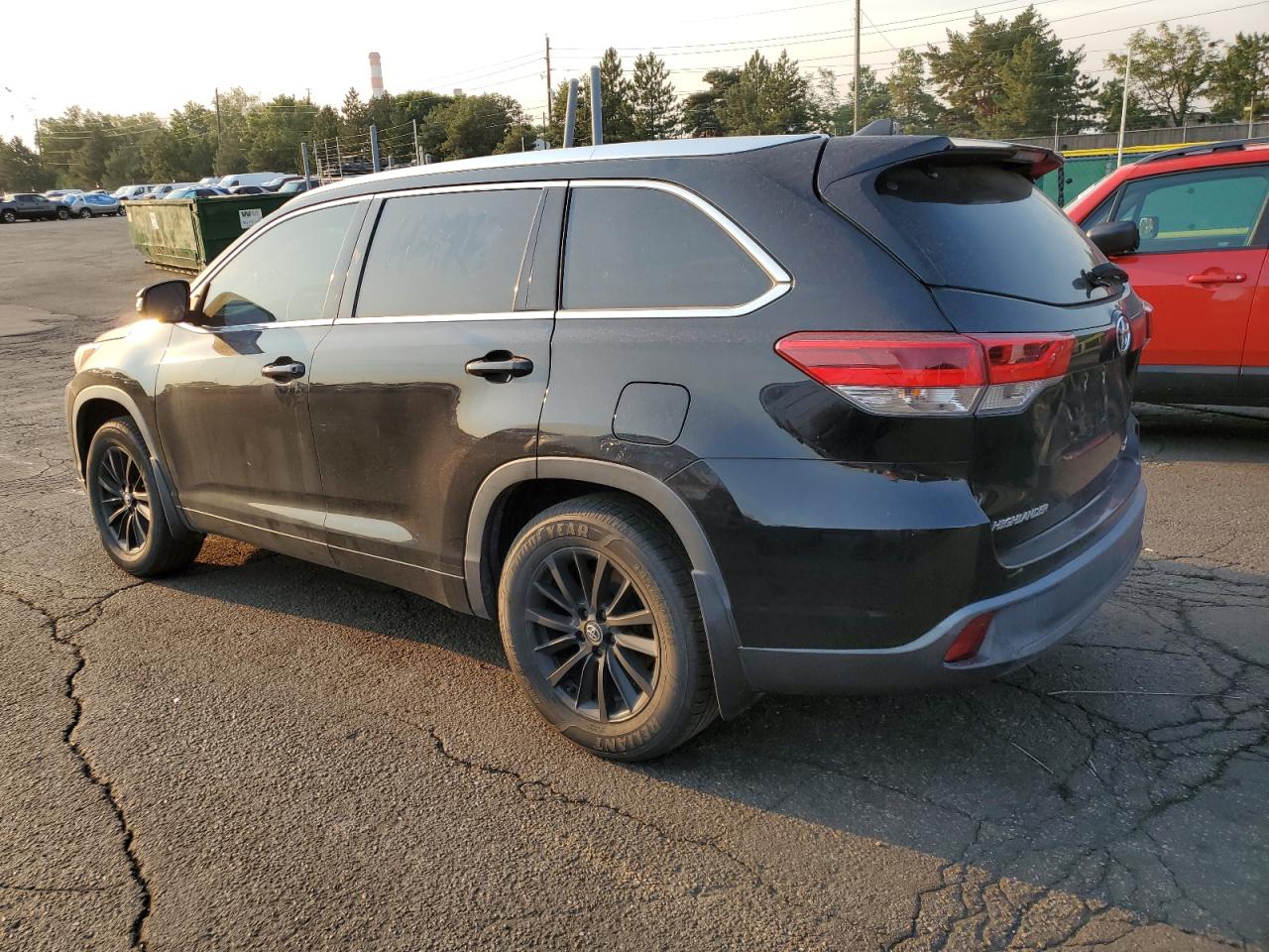 TOYOTA HIGHLANDER SE