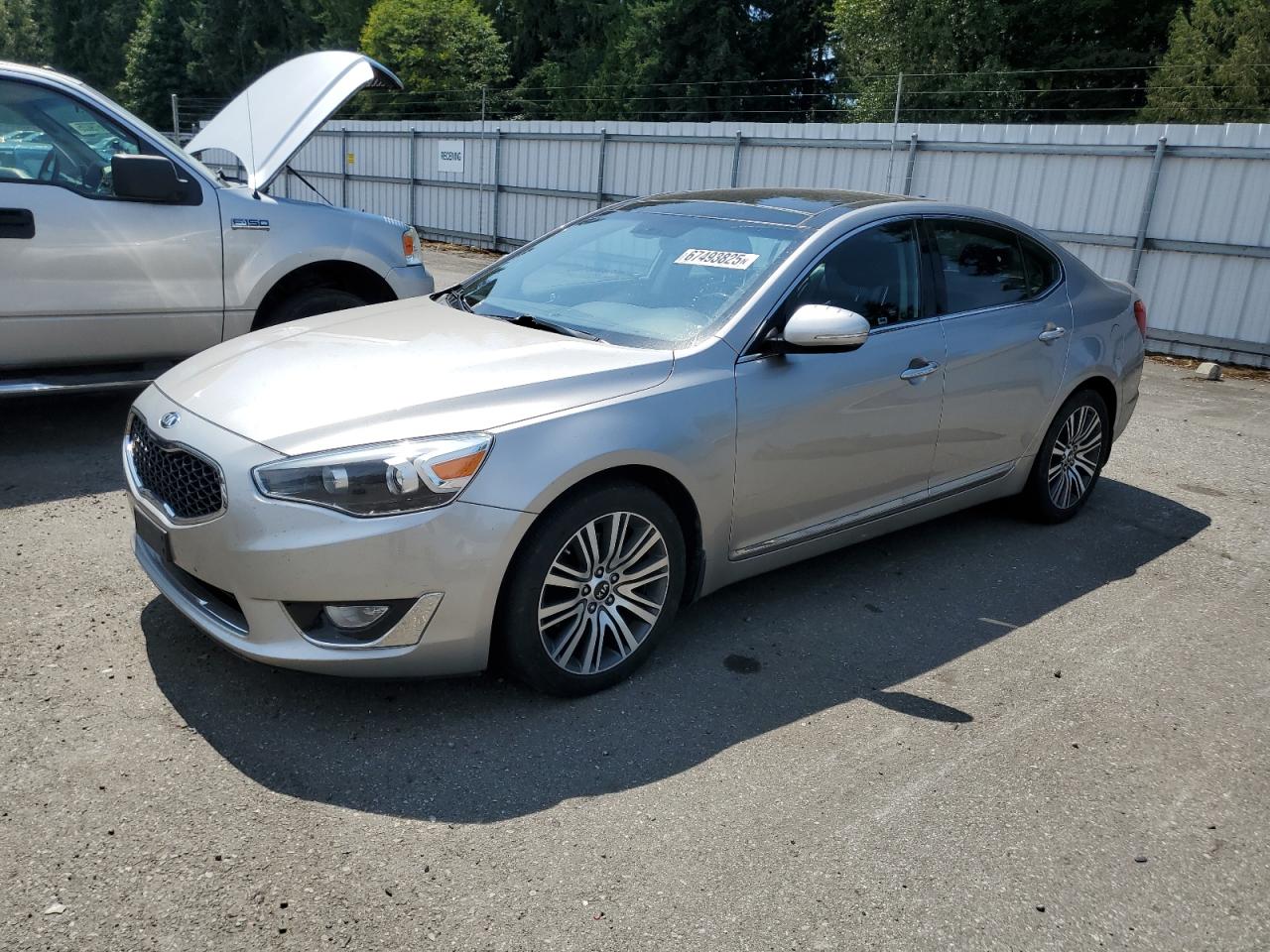 KIA CADENZA PREMIUM