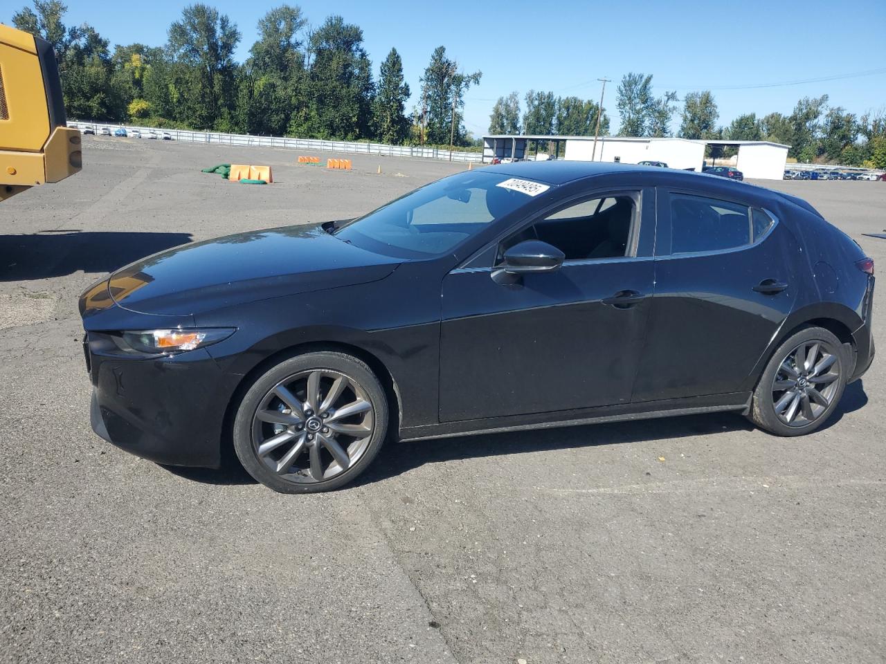 MAZDA 3 PREFERRED