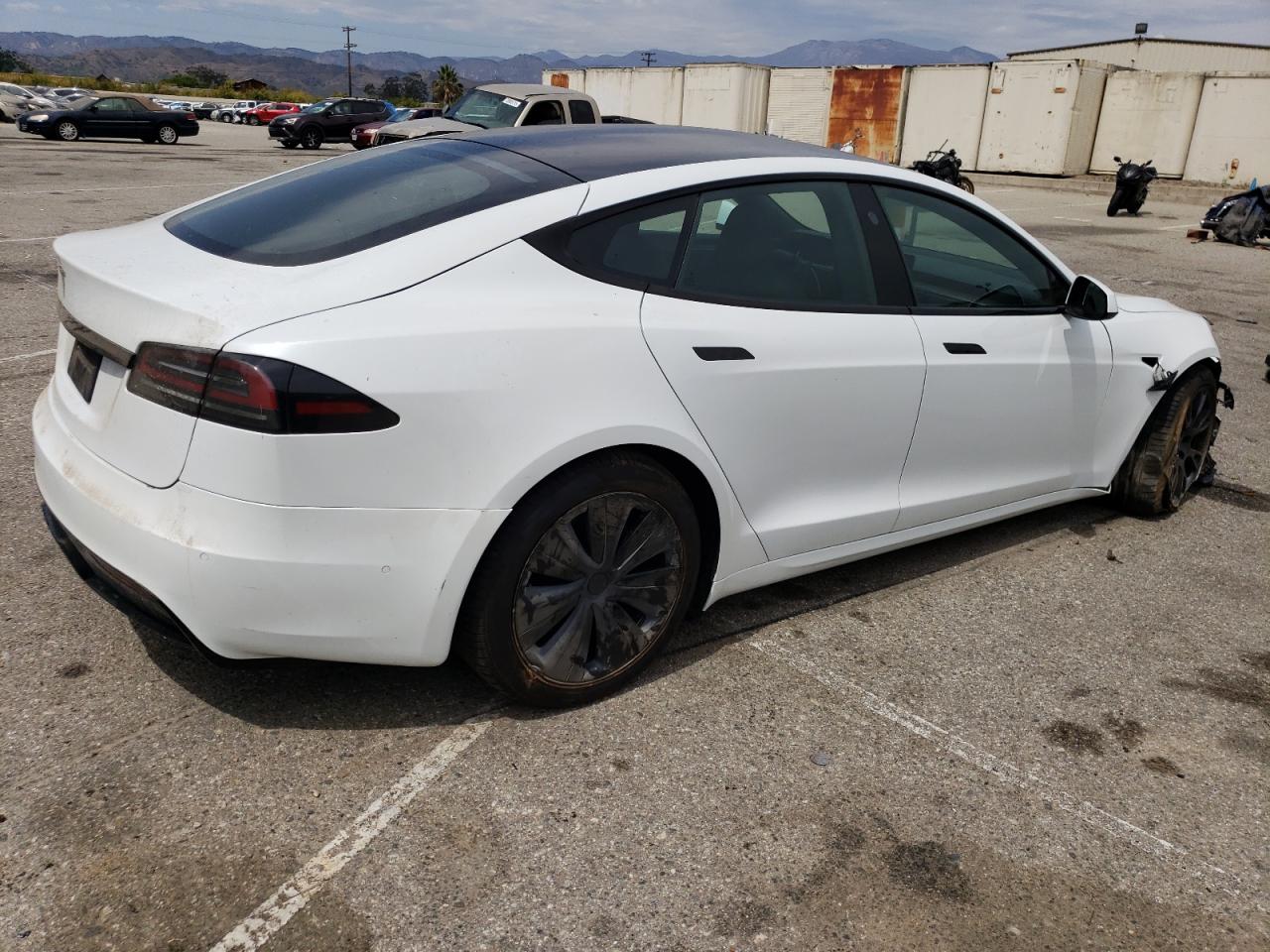 TESLA MODEL S