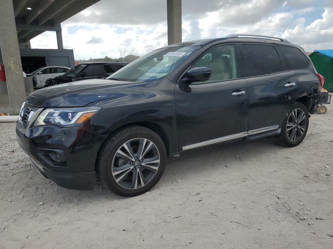 NISSAN PATHFINDER PLATINUM