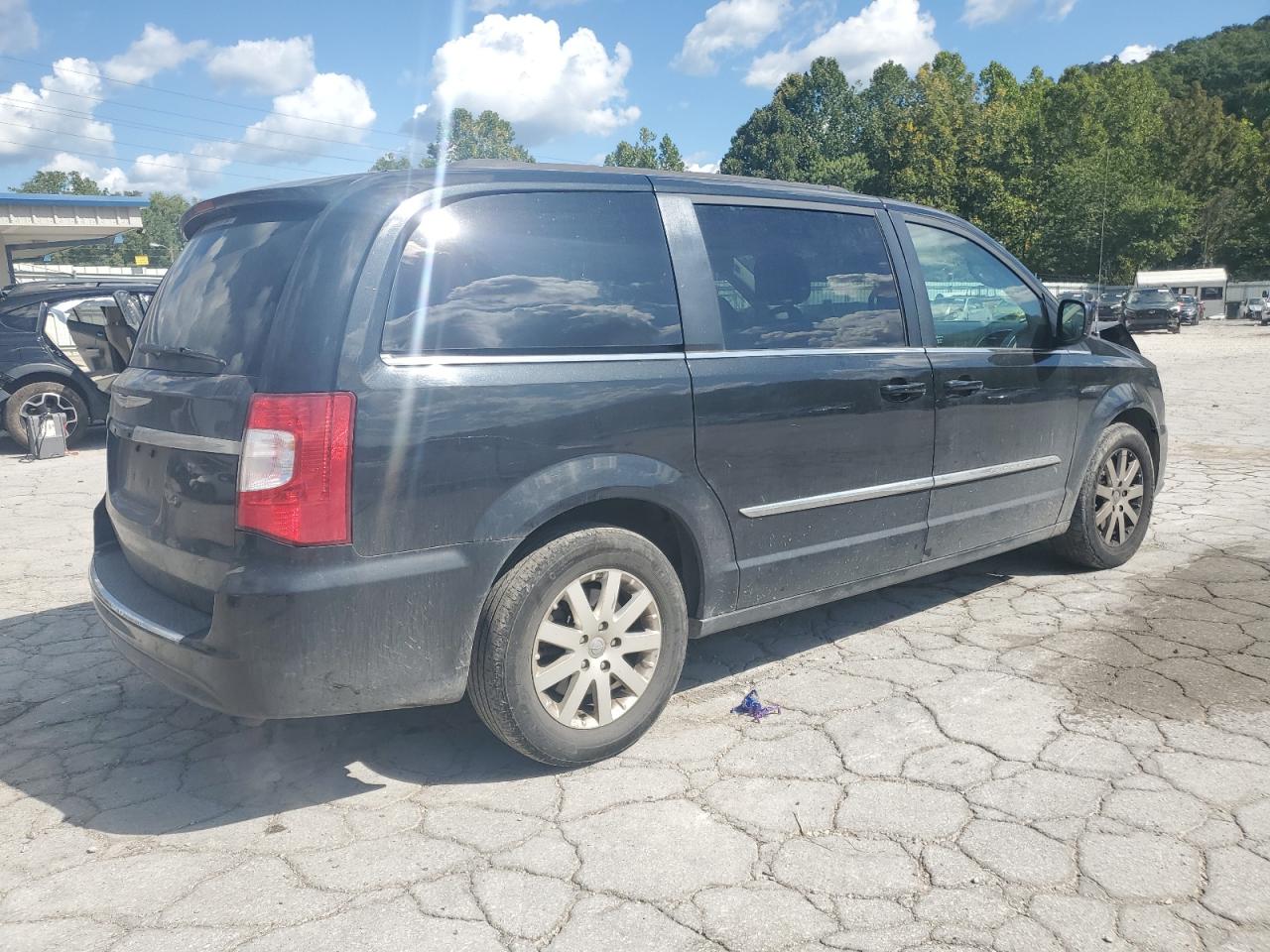 CHRYSLER TOWN & COUNTRY TOURING