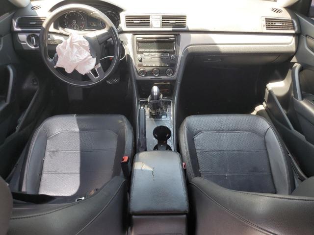2015 VOLKSWAGEN PASSAT S - 1VWAT7A35FC049700