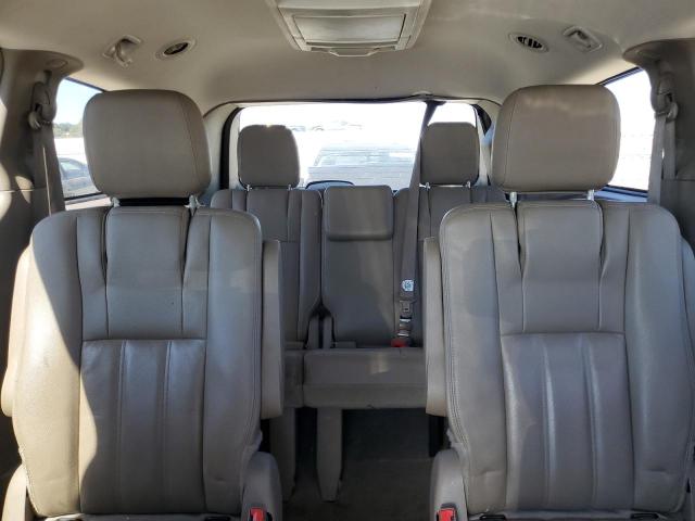 2015 CHRYSLER TOWN & COU - 2C4RC1BG0FR726020