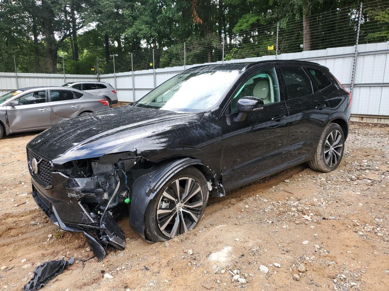 VOLVO XC60 PLUS